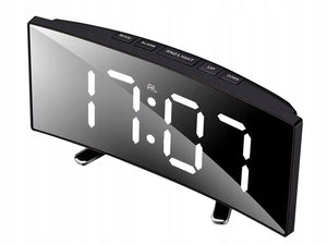 Digitalna LED ura z učinkom ogledala, alarmom in termometrom