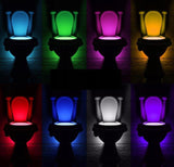 Nočna LED lučka s senzorjem za WC z vgrajenimi 8 barvami